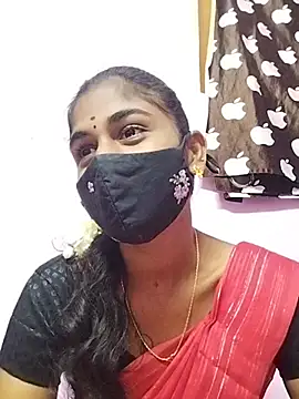 Tamil Hot RoyalQueen online show from April 7, 2026, 4:20 pm