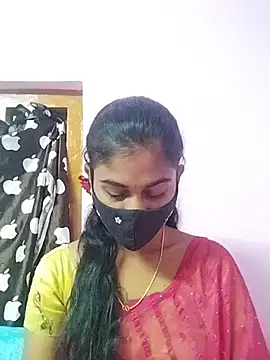 Tamil Hot RoyalQueen online show from March 4, 2026, 4:04 pm