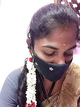 Tamil Hot RoyalQueen online show from May 10, 2026, 5:04 pm