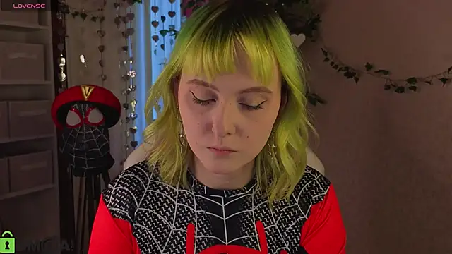 Snapshot of Roziett_Belle chatting on February 26, 2026, 9:20 am Roziett Belle online show from February 26, 2026, 9:20 am