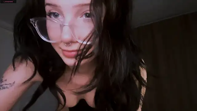 silverflower   online show from February 28, 2026, 3:22 pm