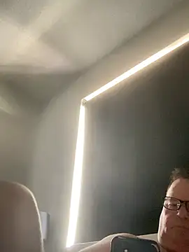 watchmecumonu online show from January 13, 2026, 2:26 am