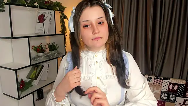 CloudedTouch online show from January 18, 2026, 6:28 am