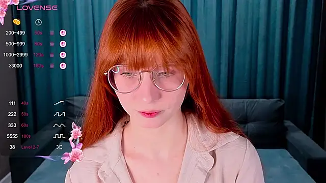 CatherineCummi online show from April 11, 2026, 11:03 am