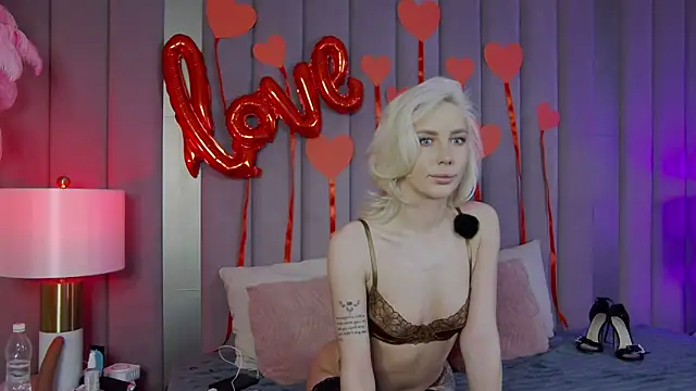 TiffanyStein online show from February 9, 2026, 3:15 am