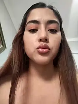 Nicole3444 online show from February 12, 2026, 7:57 pm