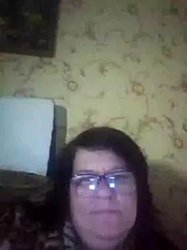 Snapshot of NysiOlsen chatting on February 6, 2026, 9:44 pm NysiOlsen online show from February 6, 2026, 9:44 pm