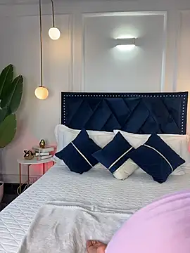 SweetTroubleXXX online show from January 14, 2026, 1:59 pm