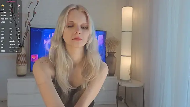 JuanaSumma online show from June 1, 2026, 7:08 am