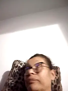 Snapshot of janehotmilf chatting on February 16, 2026, 5:33 pm janehotmilf online show from February 16, 2026, 5:33 pm