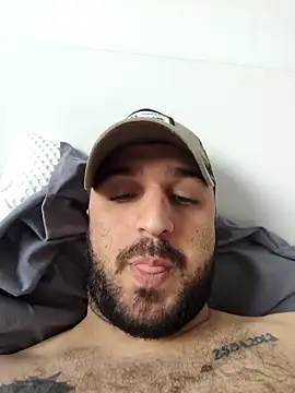 Mertozer01 online show from March 29, 2026, 9:44 am