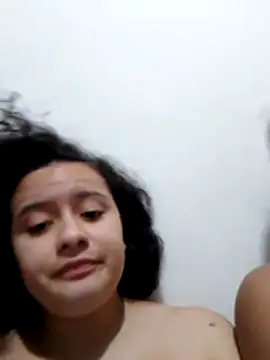 JeffYHCouple online show from January 13, 2026, 2:37 am