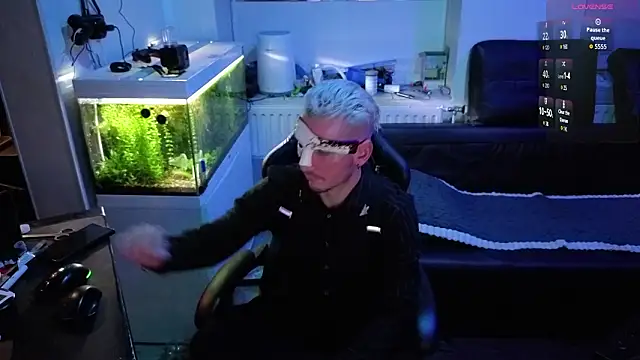 Rayzel White online show from January 31, 2026, 9:24 pm