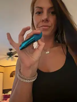 tastemecaroline online show from March 25, 2026, 10:08 pm