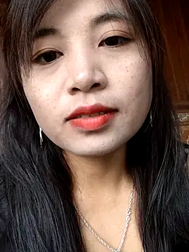 miumiu sexy2x online show from March 19, 2026, 12:32 am