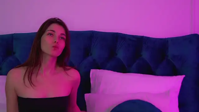 VanessaCelesti online show from February 25, 2026, 6:35 am