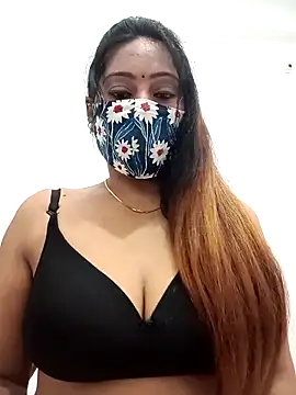 Your-Sasha7 online show from April 7, 2026, 6:04 am