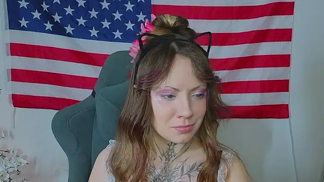 MoonHaze   online show from March 10, 2026, 10:08 am