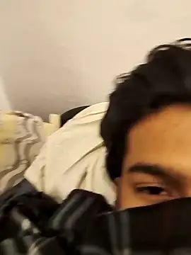 Hottlund6 online show from January 16, 2026, 5:28 pm