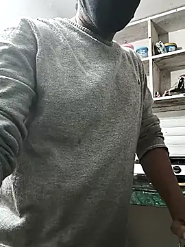 Hottlund6 online show from February 12, 2026, 1:16 am