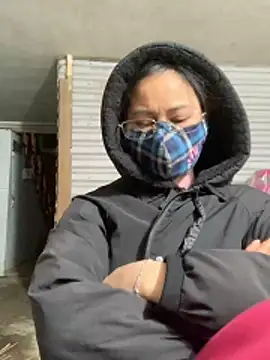 Snapshot of emgaisayhi chatting on February 9, 2026, 2:48 pm emgaisayhi online show from February 9, 2026, 2:48 pm