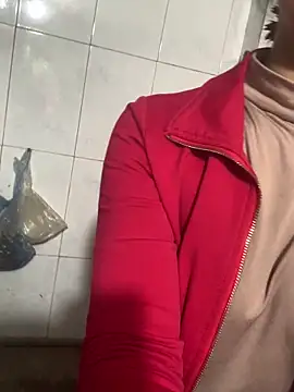 Snapshot of emgaisayhi chatting on February 10, 2026, 3:55 pm emgaisayhi online show from February 10, 2026, 3:55 pm