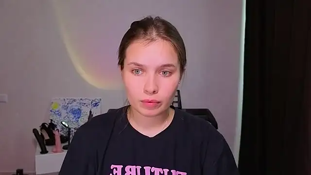 Snapshot of Catherine_Karis chatting on July 14, 2026, 3:07 pm Catherine Karis online show from July 14, 2026, 3:07 pm