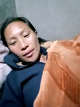 Snapshot of Diana-02 chatting on February 2, 2026, 12:15 pm Diana-02 online show from February 2, 2026, 12:15 pm