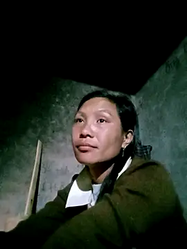 Snapshot of Diana-02 chatting on February 9, 2026, 9:46 pm Diana-02 online show from February 9, 2026, 9:46 pm