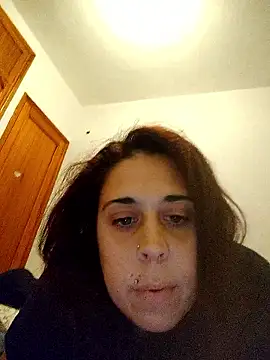 Snapshot of Lindandre92 chatting on January 13, 2026, 2:21 pm Lindandre92 online show from January 13, 2026, 2:21 pm