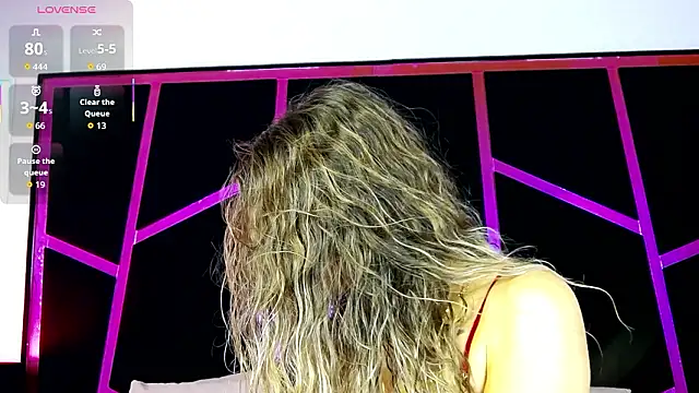 Snapshot of Anne_Goddess chatting on January 19, 2026, 7:12 am Anne Goddess online show from January 19, 2026, 7:12 am