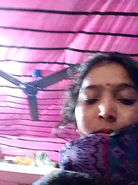 Snapshot of riyadas554321 chatting on January 19, 2026, 3:32 am riyadas554321 online show from January 19, 2026, 3:32 am