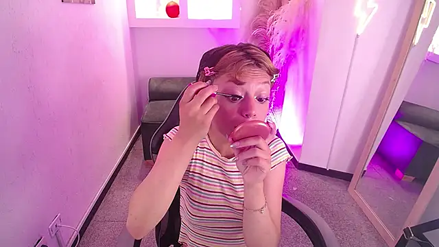 melodyy as online show from February 16, 2026, 1:10 pm