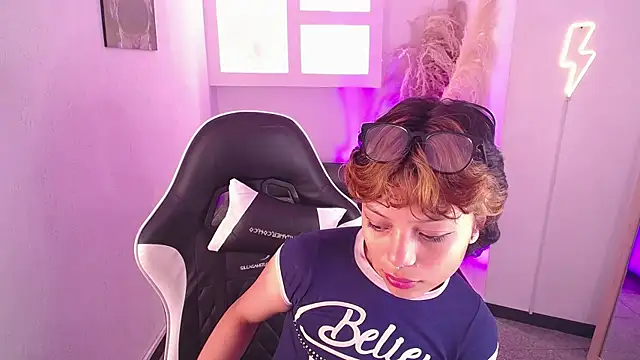 melodyy as online show from February 28, 2026, 12:38 pm