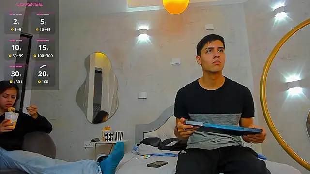 Snapshot of bastian_and_samantha chatting on February 25, 2026, 6:46 am bastian and samantha online show from February 25, 2026, 6:46 am