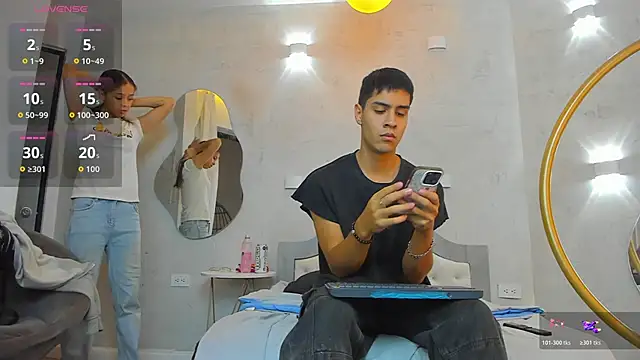 Snapshot of bastian_and_samantha chatting on February 24, 2026, 5:52 am bastian and samantha online show from February 24, 2026, 5:52 am