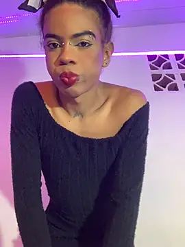 julietha sexy online show from April 18, 2026, 4:04 am