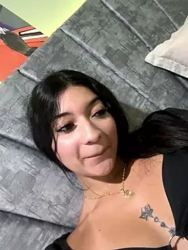 mariana hernanadez online show from January 14, 2026, 6:50 am