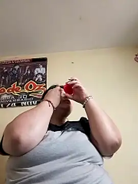 LauraHorny69 online show from April 6, 2026, 8:10 pm