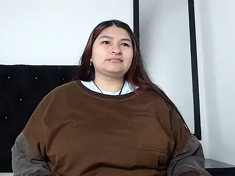 Snapshot of LauraHorny69 chatting on February 3, 2026, 1:49 pm LauraHorny69 online show from February 3, 2026, 1:49 pm