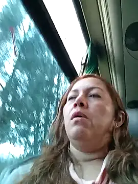 Andry will online show from April 17, 2026, 9:39 pm