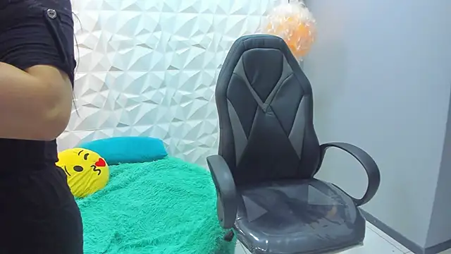 sweet angeel 01 online show from January 15, 2026, 11:35 am