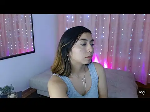 Angel127664 online show from January 13, 2026, 10:24 pm