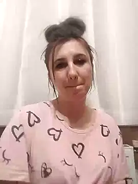 Snapshot of Koshova1836 chatting on February 4, 2026, 9:10 pm Koshova1836 online show from February 4, 2026, 9:10 pm