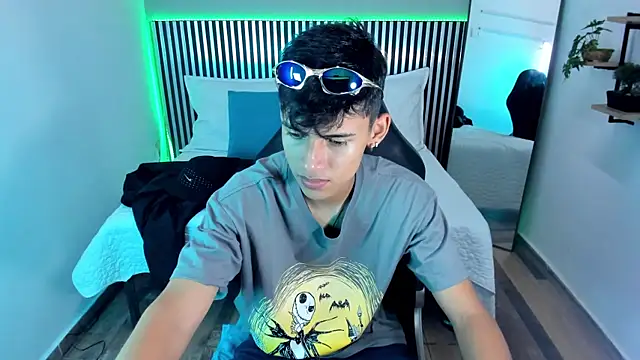 Astaroth Grigori online show from February 16, 2026, 6:17 pm