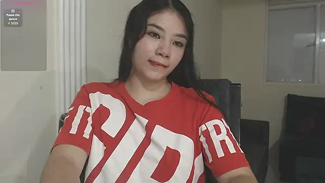 mia girl07 online show from March 26, 2026, 8:40 pm