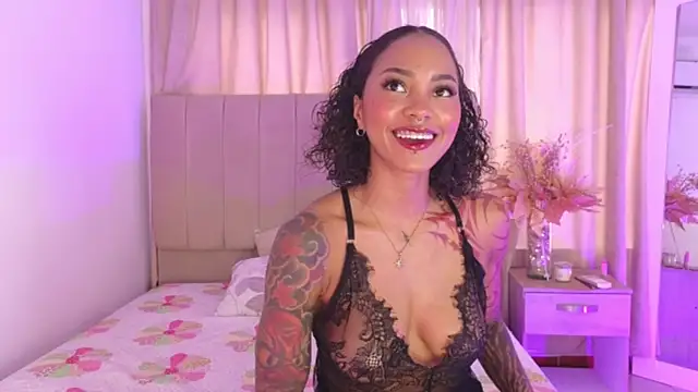 Snapshot of LizStorm_ chatting on March 3, 2026, 7:10 pm LizStorm online show from March 3, 2026, 7:10 pm