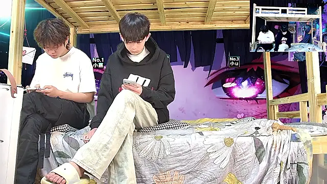 xiaohuangren01 online show from March 5, 2026, 4:20 am