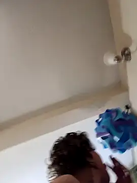 Snapshot of Tastybabe22 chatting on February 9, 2026, 1:36 am Tastybabe22 online show from February 9, 2026, 1:36 am