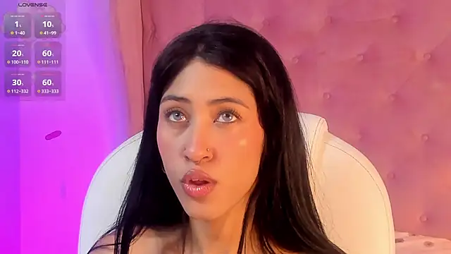 Snapshot of internett_sweetheart chatting on February 6, 2026, 4:41 am internett sweetheart online show from February 6, 2026, 4:41 am